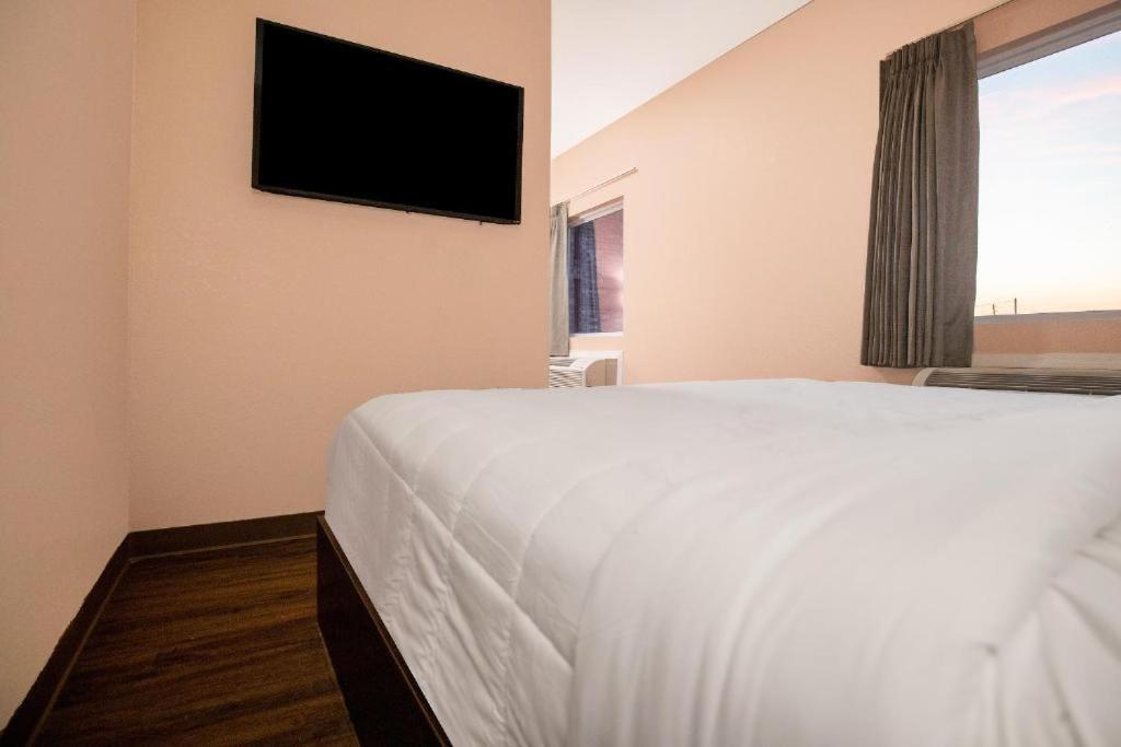 Royal Inn & Suites Adairsville Dış mekan fotoğraf